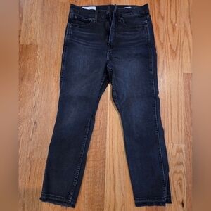 GAP Women's Black Skinny Jeans